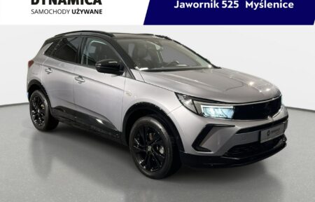 Używany samochód marki Opel, model Grandland, rocznik 2023, przebieg 28100km