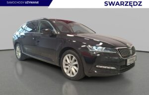 Używany samochód marki Škoda, model Superb, rocznik 2021, przebieg 45800km