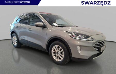 Używany samochód marki Ford, model Kuga, rocznik 2022, przebieg 69700km
