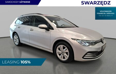 Używany samochód marki Volkswagen, model Golf Variant, rocznik 2023, przebieg 100000km - miniaturka 0