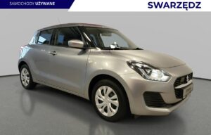 Używany samochód marki Suzuki, model Swift, rocznik 2022, przebieg 75300km