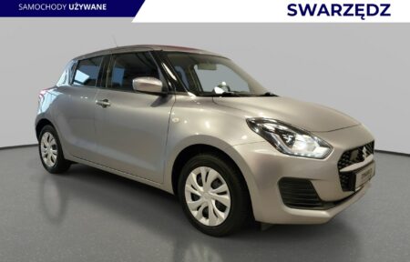 Używany samochód marki Suzuki, model Swift, rocznik 2022, przebieg 75300km - miniaturka 0