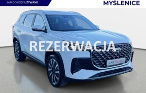 Używany samochód marki Chery, model Tiggo 8, rocznik 2025, przebieg 9900km