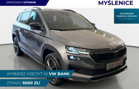 Używany samochód marki Škoda, model Karoq, rocznik 2025, przebieg 18800km