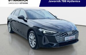 Używany samochód marki Audi, model A5, rocznik 2024, przebieg 15700km