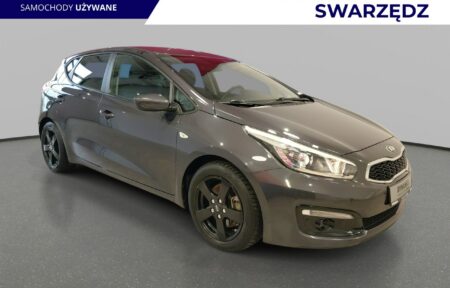 Używany samochód marki Kia, model Cee'd, rocznik 2016, przebieg 143960km - miniaturka 0