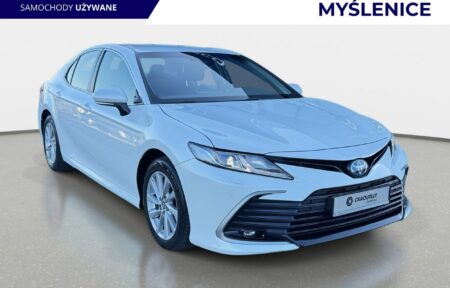 Używany samochód marki Toyota, model Camry, rocznik 2023, przebieg 101500km
